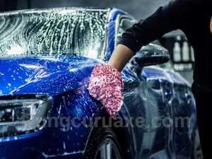 rửa xe bị xước sơn xe
